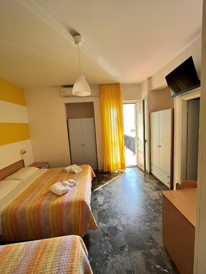 Hotel Lido فيستَ المظهر الخارجي الصورة