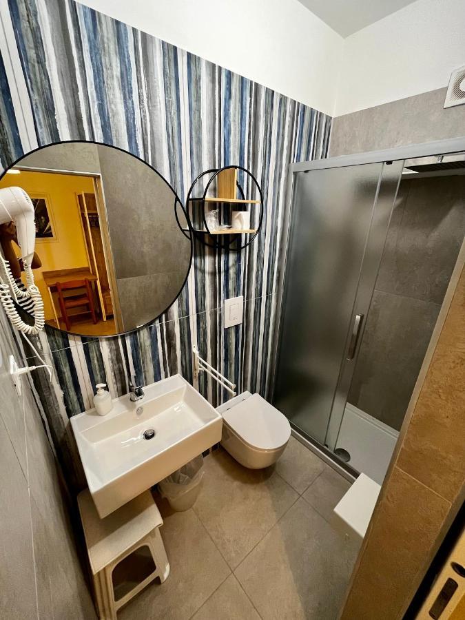 Hotel Lido فيستَ المظهر الخارجي الصورة