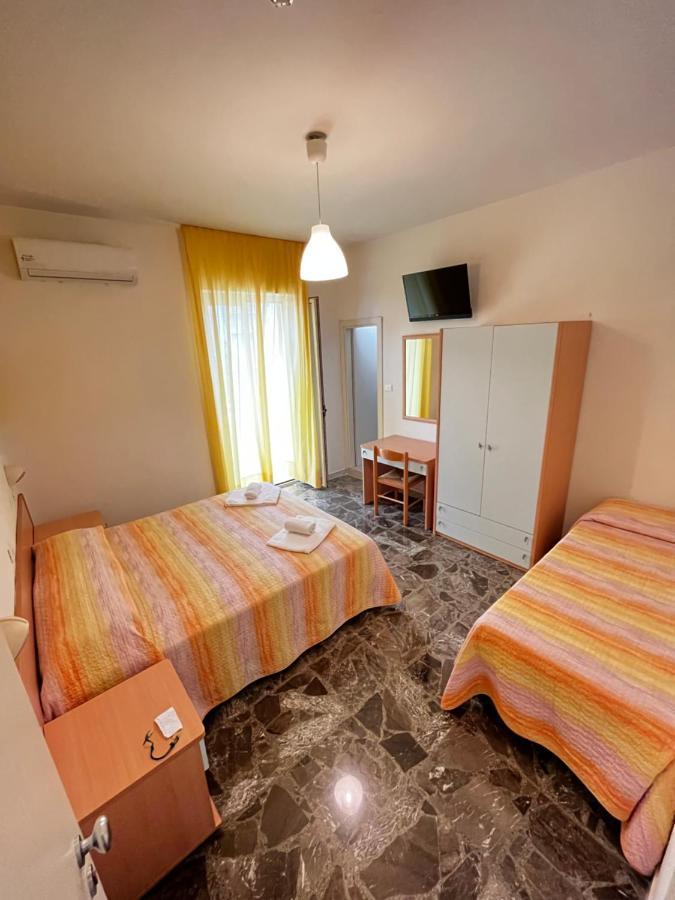 Hotel Lido فيستَ المظهر الخارجي الصورة