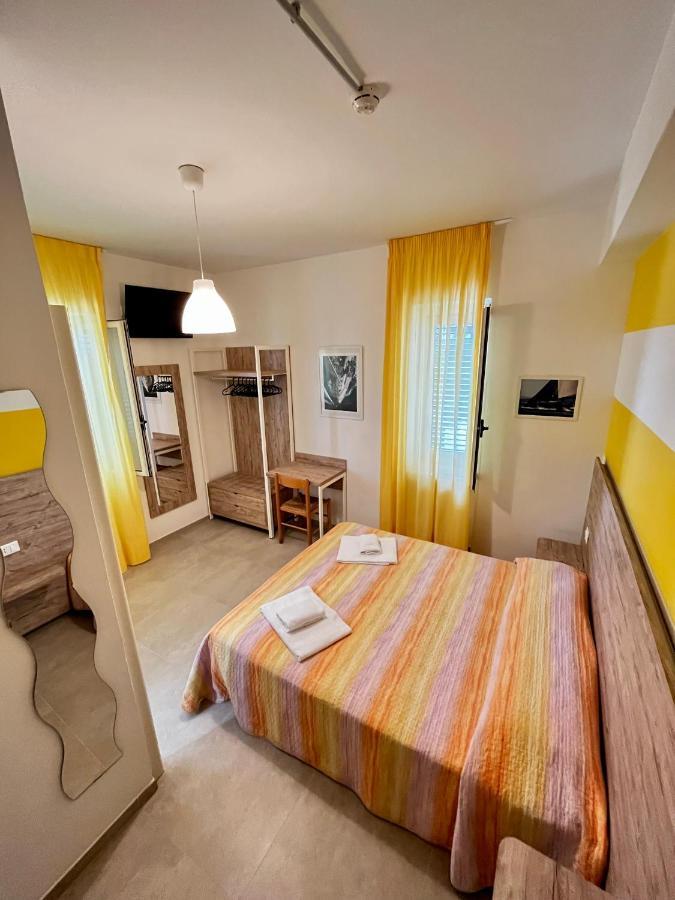 Hotel Lido فيستَ المظهر الخارجي الصورة